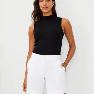 Ann Taylor Metro Short - White - Size 4 - Mid-Rise - NWT